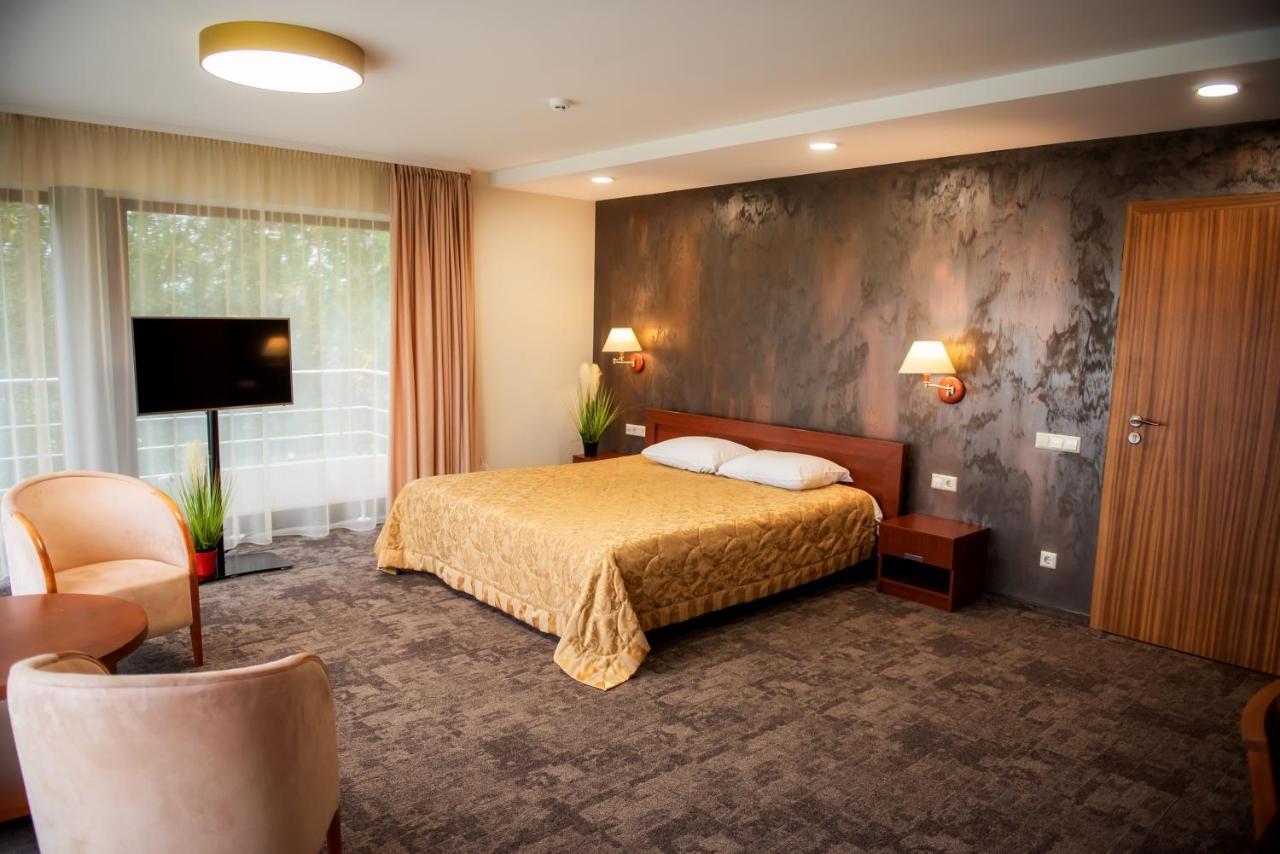 Vingis Hotel Marijampolė Eksteriør billede