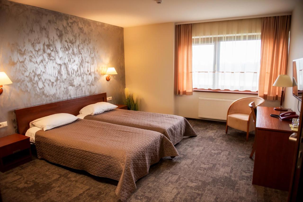 Vingis Hotel Marijampolė Eksteriør billede
